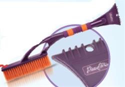 Автомобильная телескопическая щетка-скребок для снега и льда , 90 см- 130 см